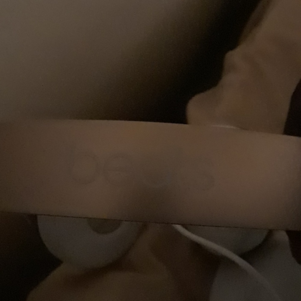 Beats - Picture 4 of 4